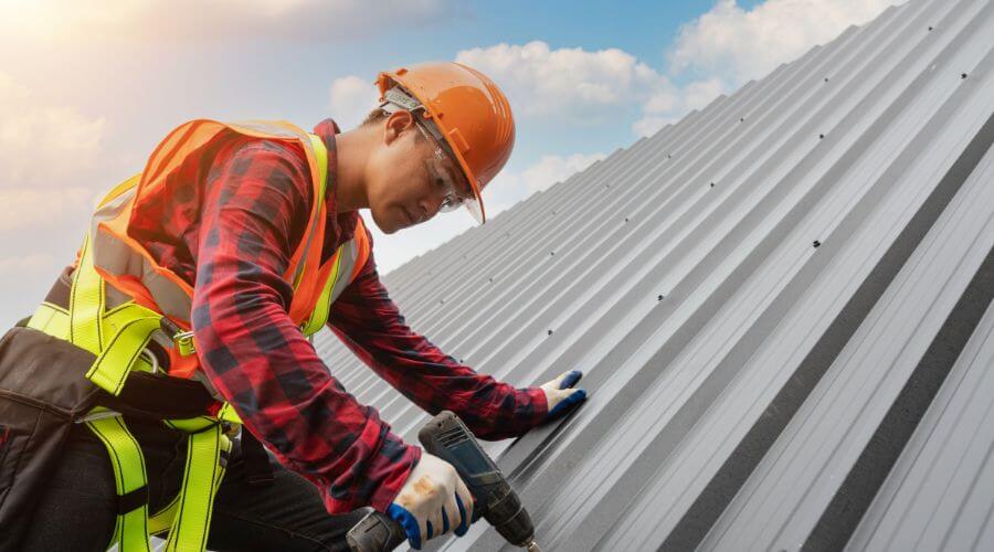 Professional residential roofers in Hannaford, ND